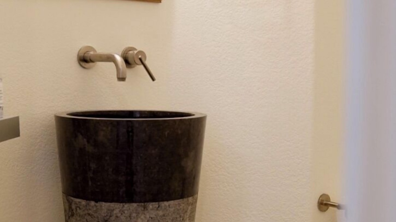 Photo of Bathroom in Hampden South