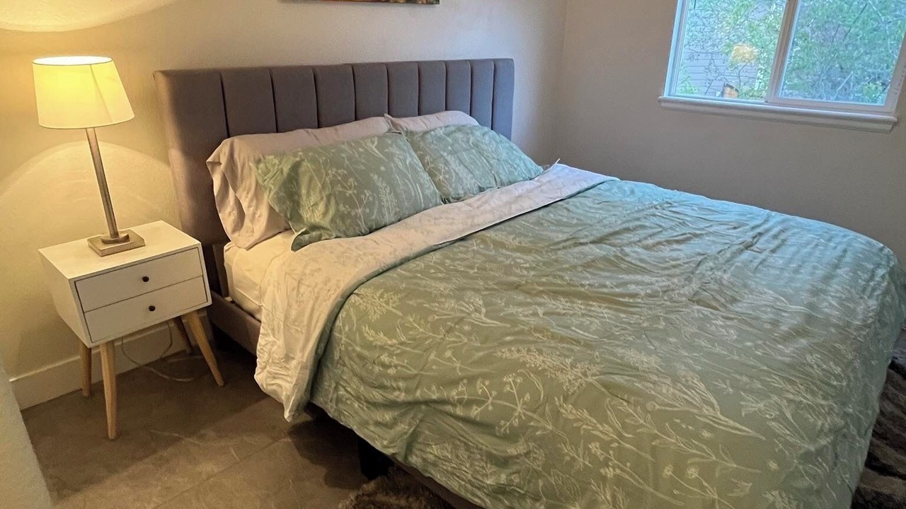 Photo of Bedroom in Aurora