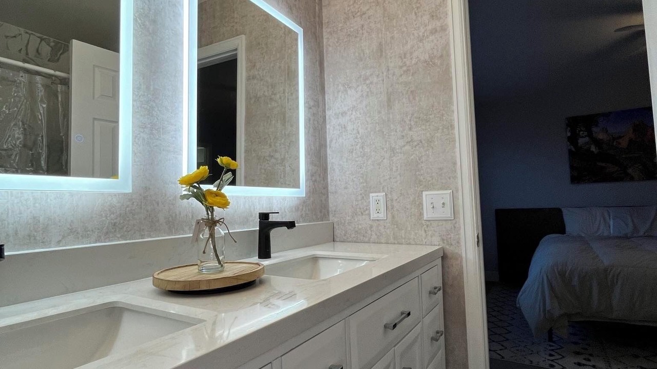 Photo of Bathroom in Aurora