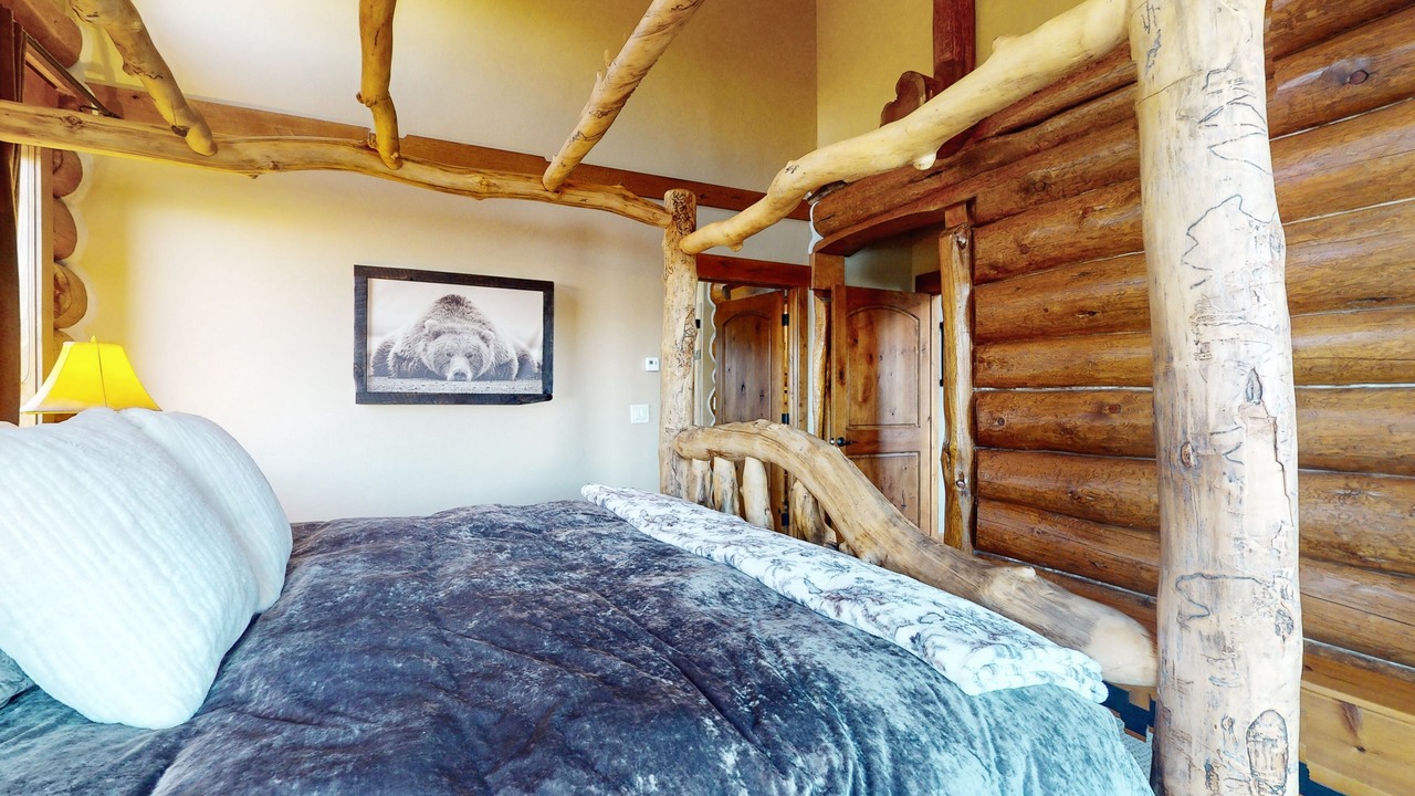 Photo of Bedroom in Tabernash