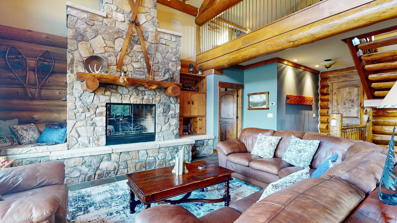 Photo of Livingroom in Tabernash