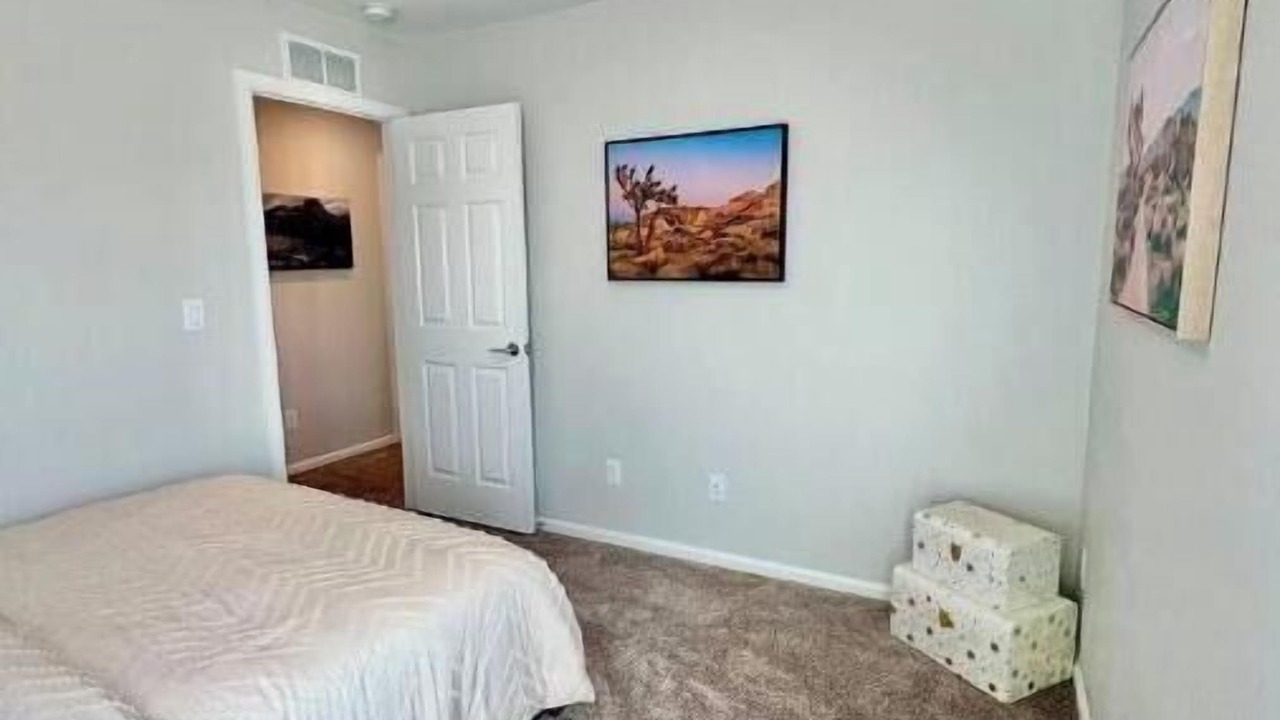 Photo of Bedroom in Dupont