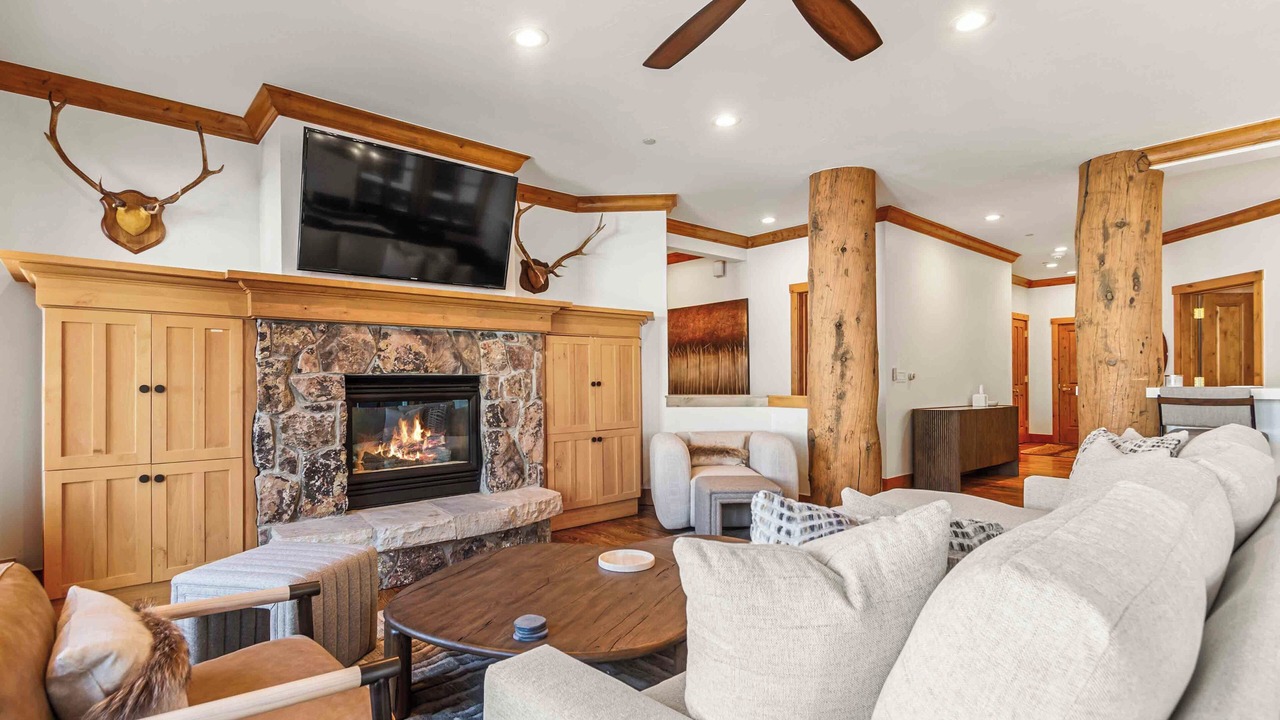 Photo of Livingroom in Beaver Creek