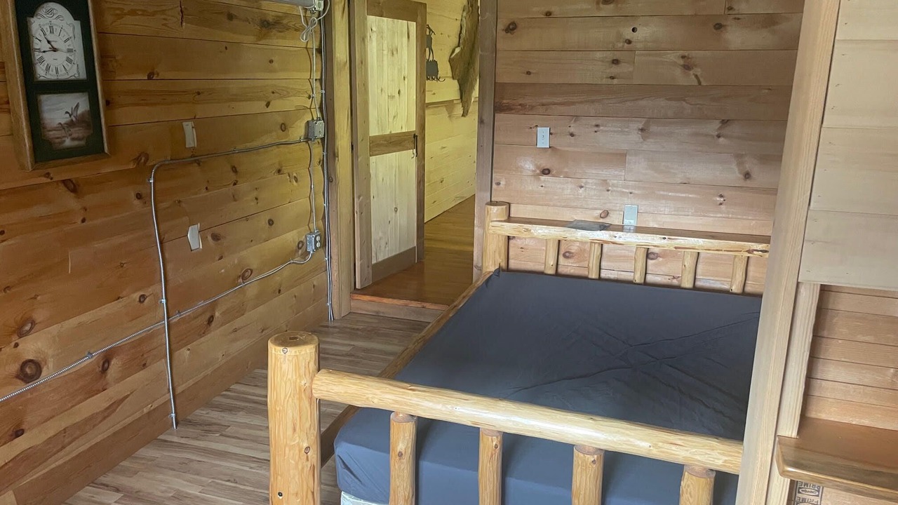 Photo of Bedroom in Meeker