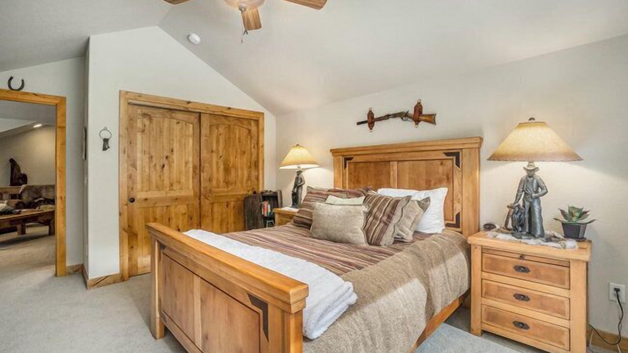 Photo of Bedroom in Estes Park