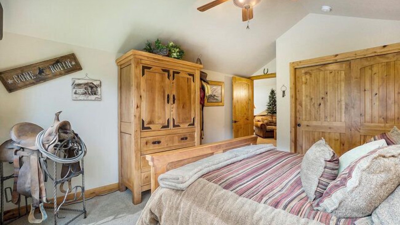 Photo of Bedroom in Estes Park