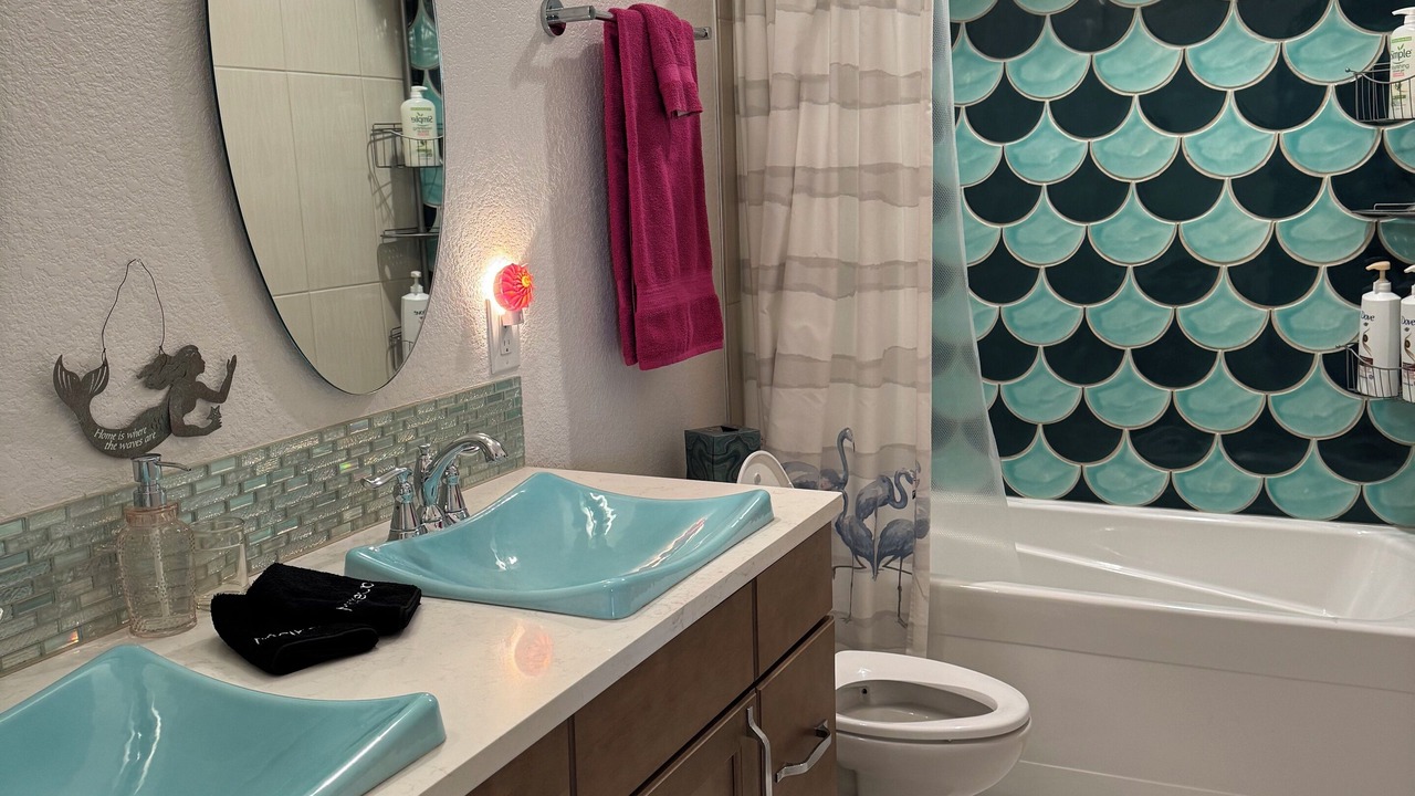 Photo of Bathroom in Lincoln Park