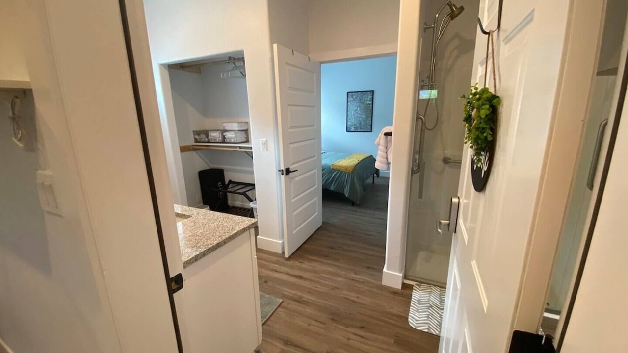 Photo of Bedroom in Hermosa