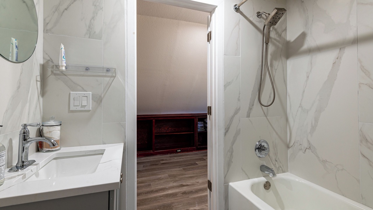 Photo of Bathroom in Congress Park