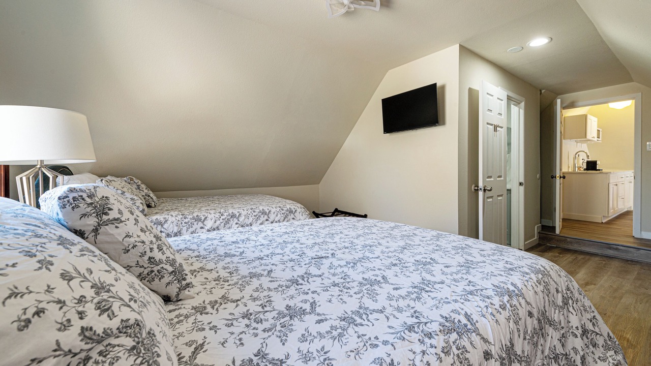 Photo of Bedroom in Congress Park