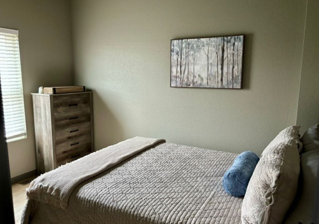 Photo of Bedroom in Colorado City