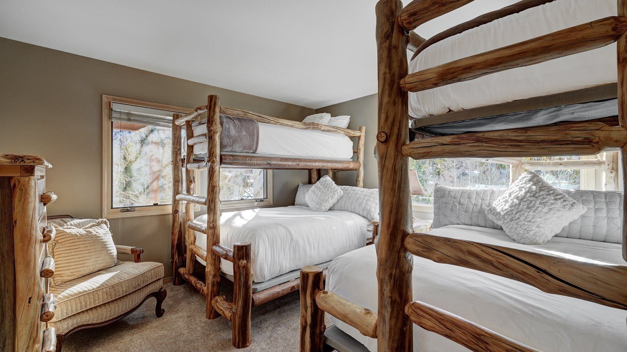 Photo of Bedroom in The Reserve
