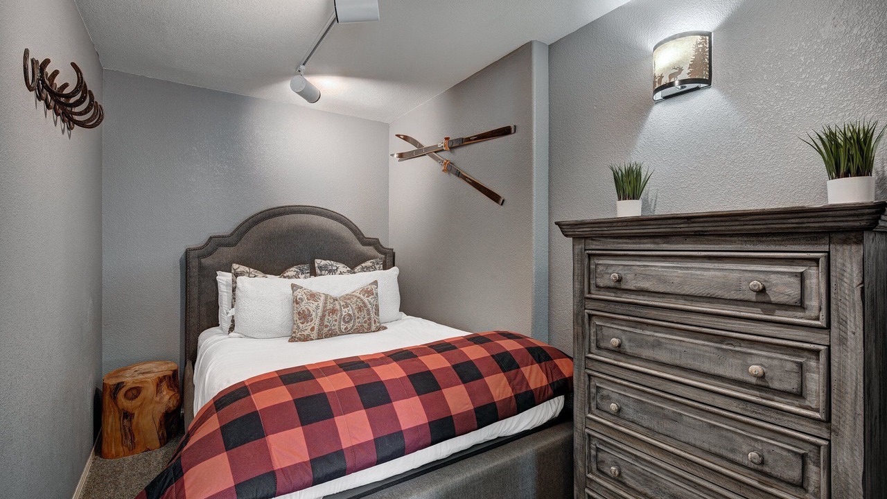 Photo of Bedroom in The Reserve