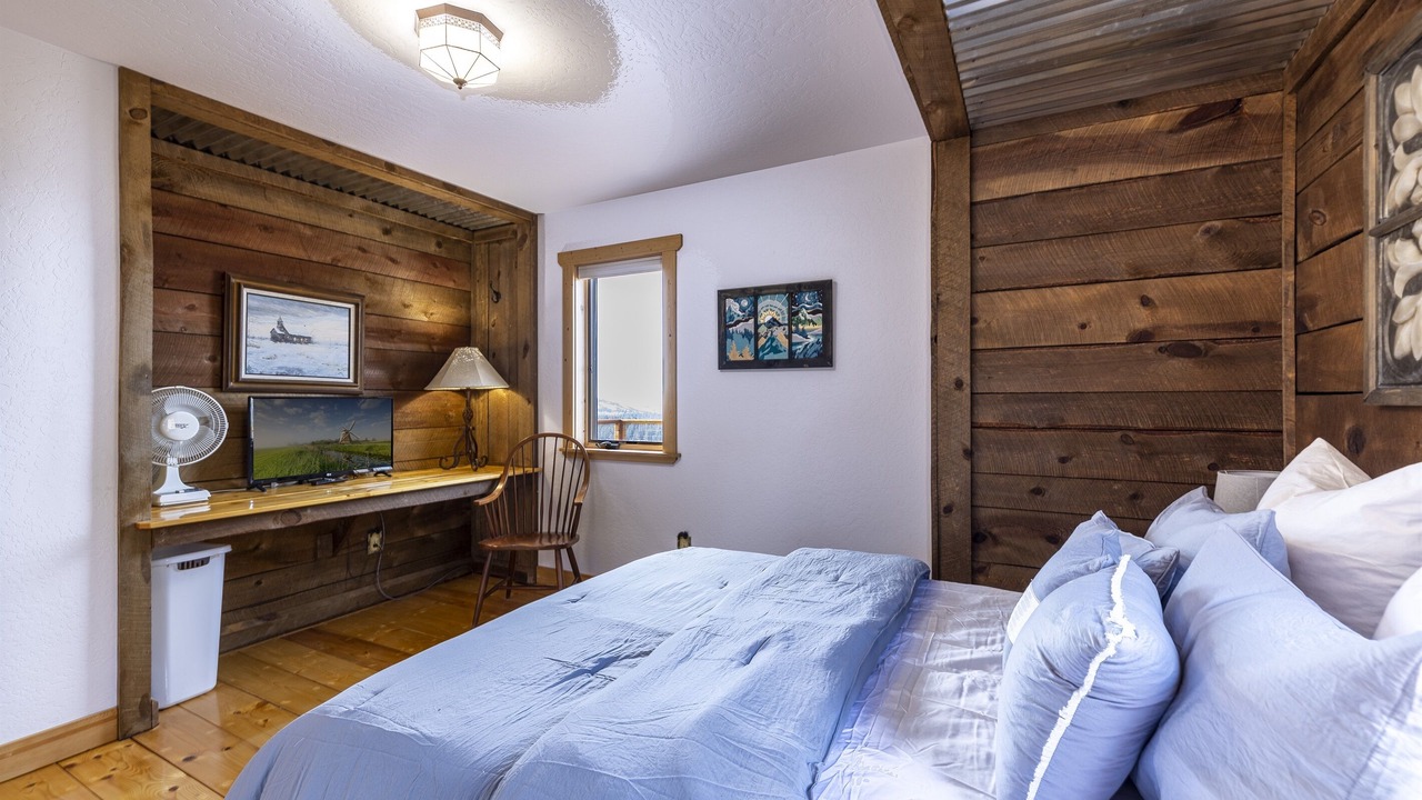 Photo of Bedroom in Mancos
