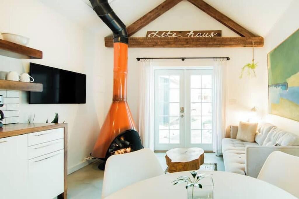 Photo of Livingroom in Louisville