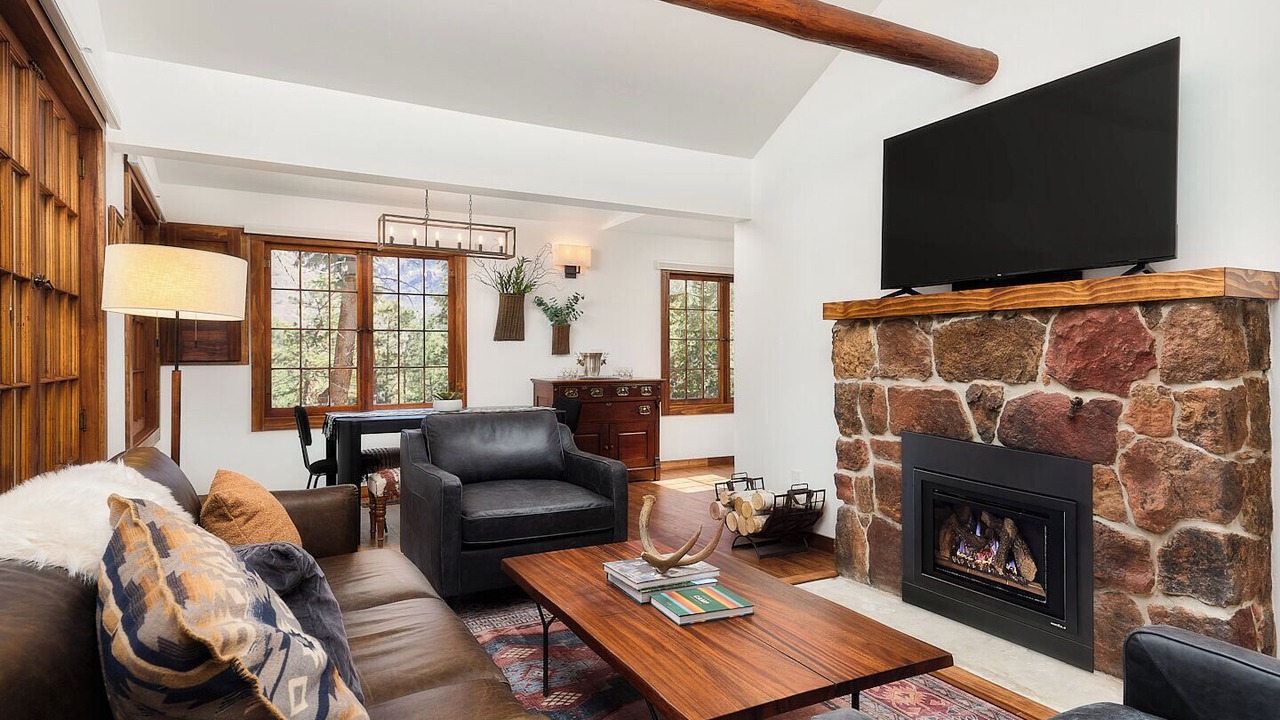 Photo of Livingroom in Cascade-Chipita Park
