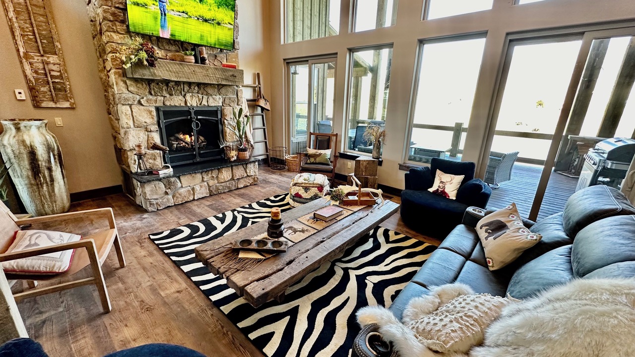Photo of Livingroom in South Fork