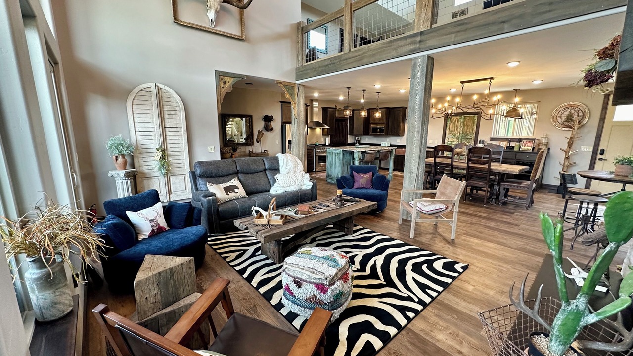 Photo of Livingroom in South Fork