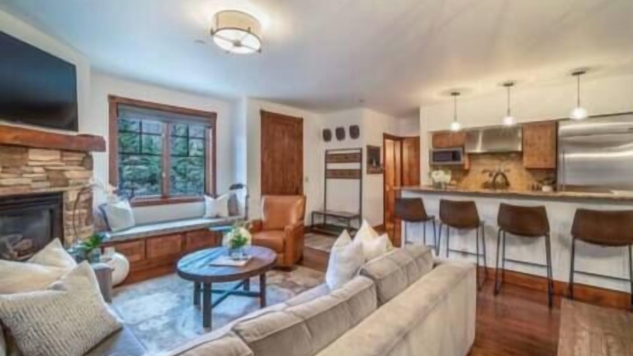 Photo of Livingroom in West End