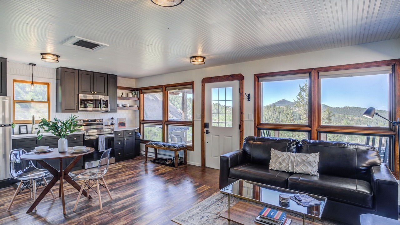 Photo of Livingroom in Cripple Creek