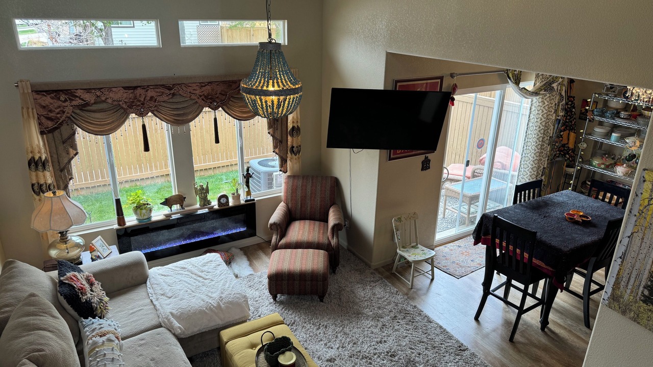 Photo of Livingroom in Loveland