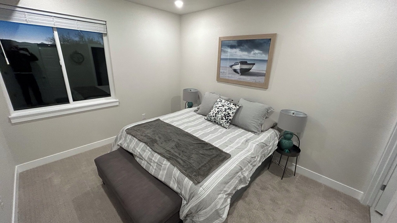 Photo of Bedroom in Villa Park