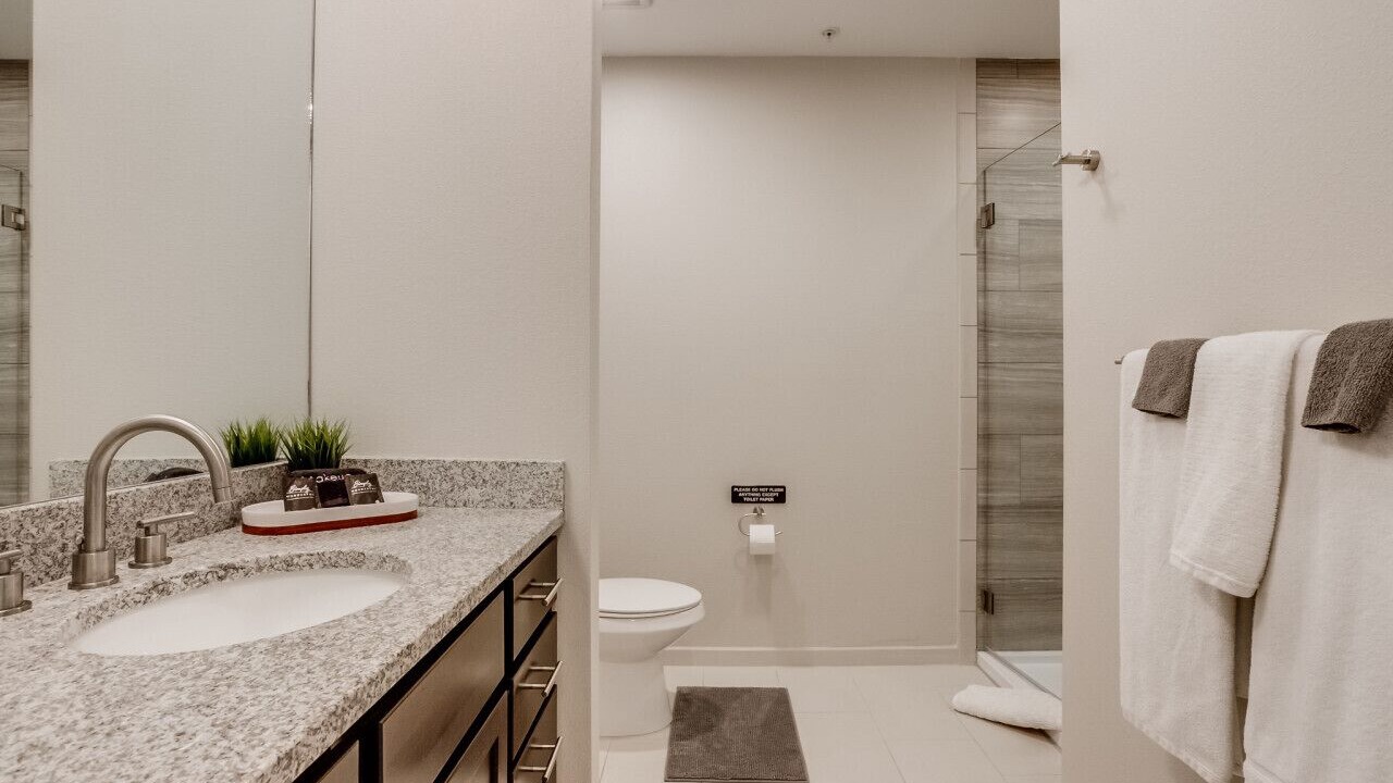 Photo of Bathroom in Golden