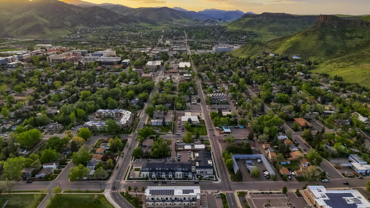 Photo of Outdoor in Golden