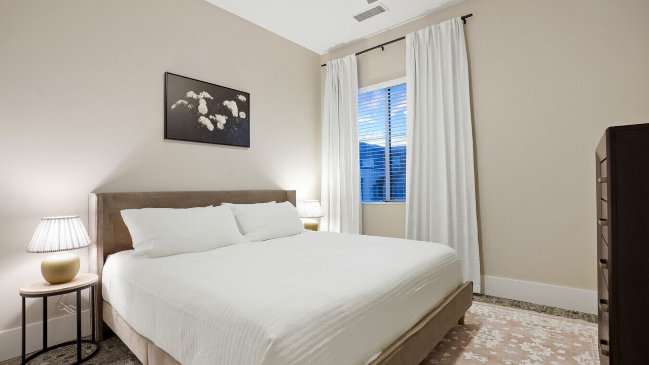 Photo of Bedroom in Golden