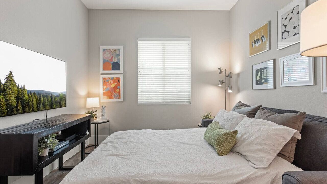 Photo of Bedroom in Golden