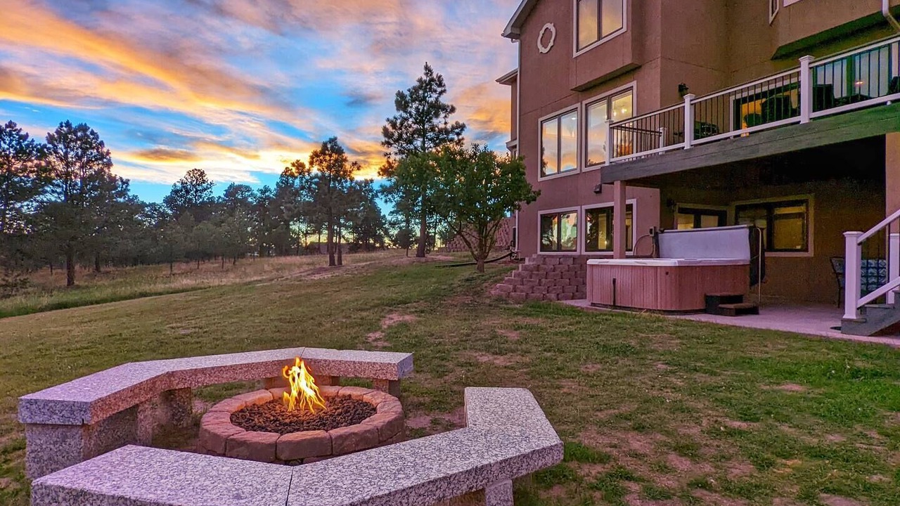 Photo of Outdoor in Colorado Springs