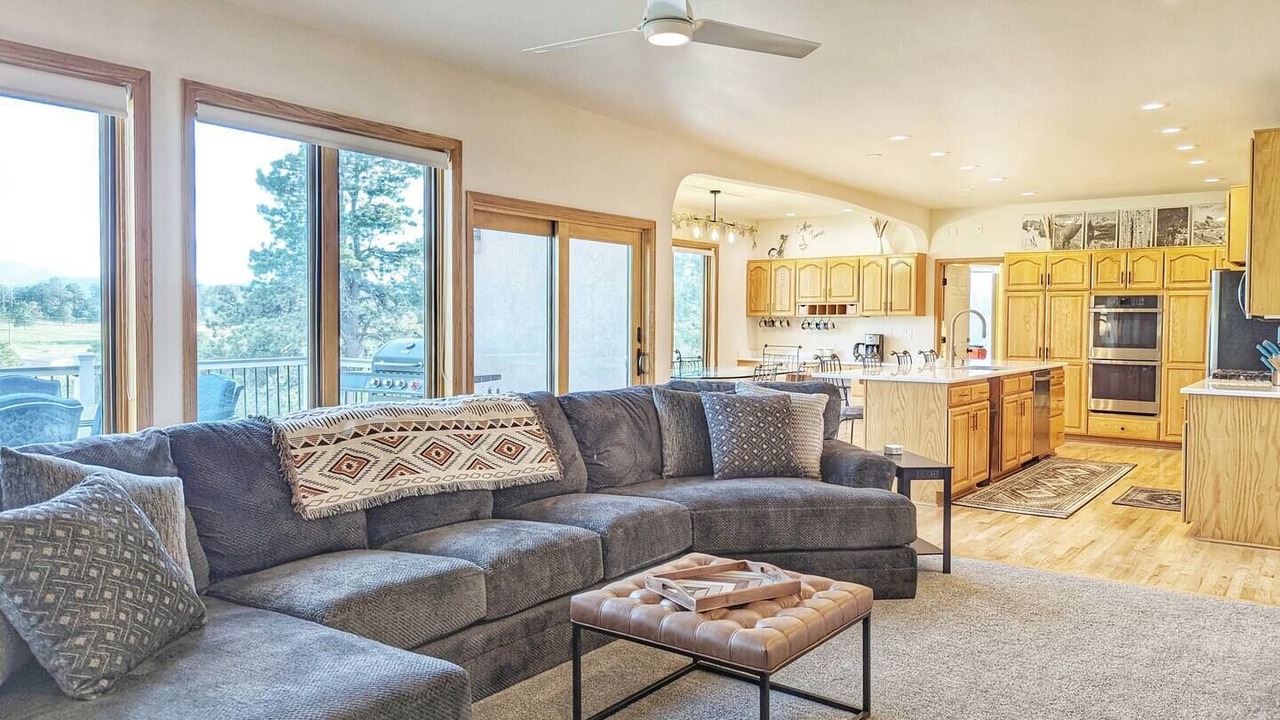 Photo of Livingroom in Colorado Springs