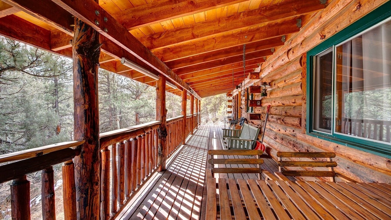Photo of Outdoor in Drake