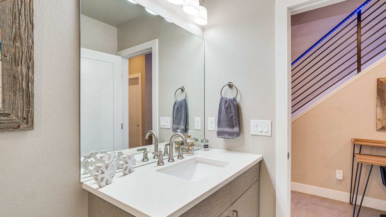 Photo of Bathroom in Bel Aire