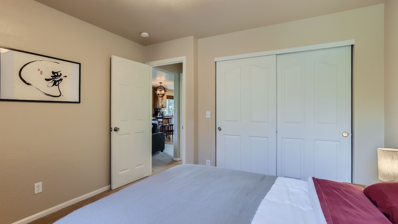 Photo of Bedroom in Green Valley Ranch