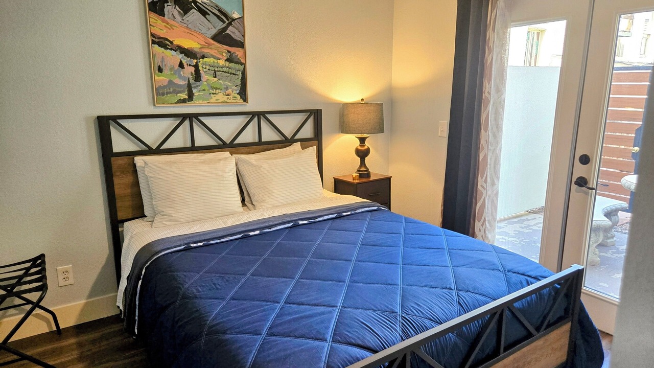 Photo of Bedroom in Golden