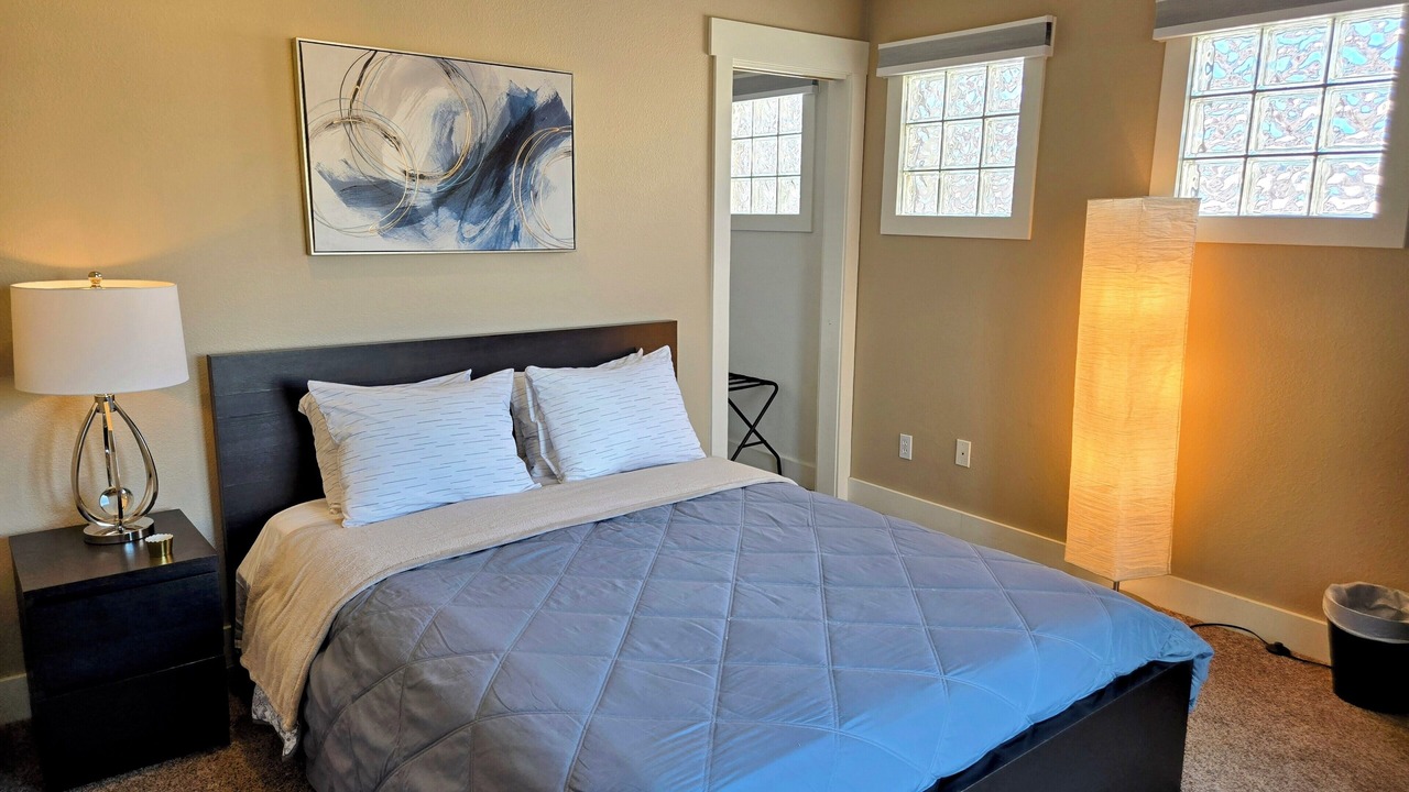 Photo of Bedroom in Golden