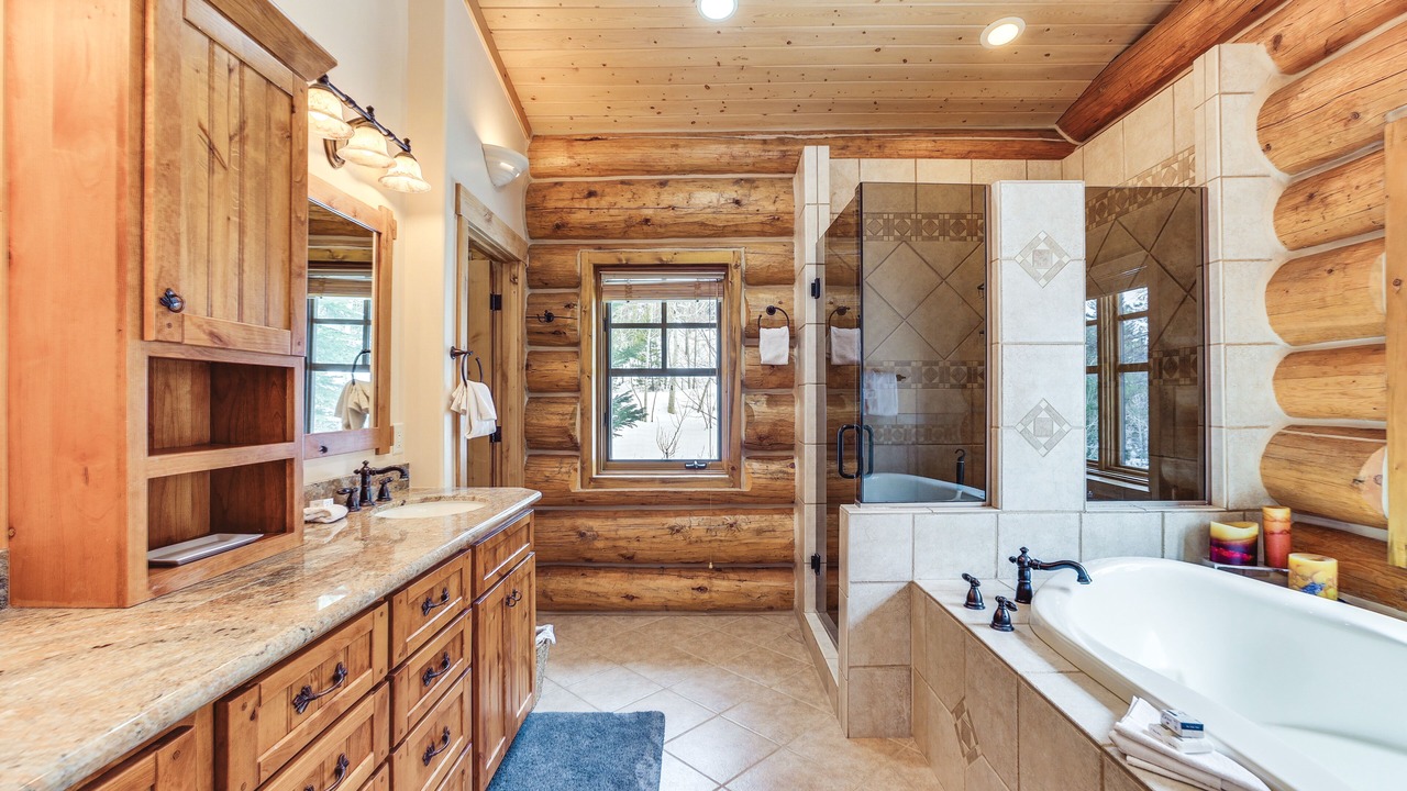 Photo of Bathroom in The Reserve