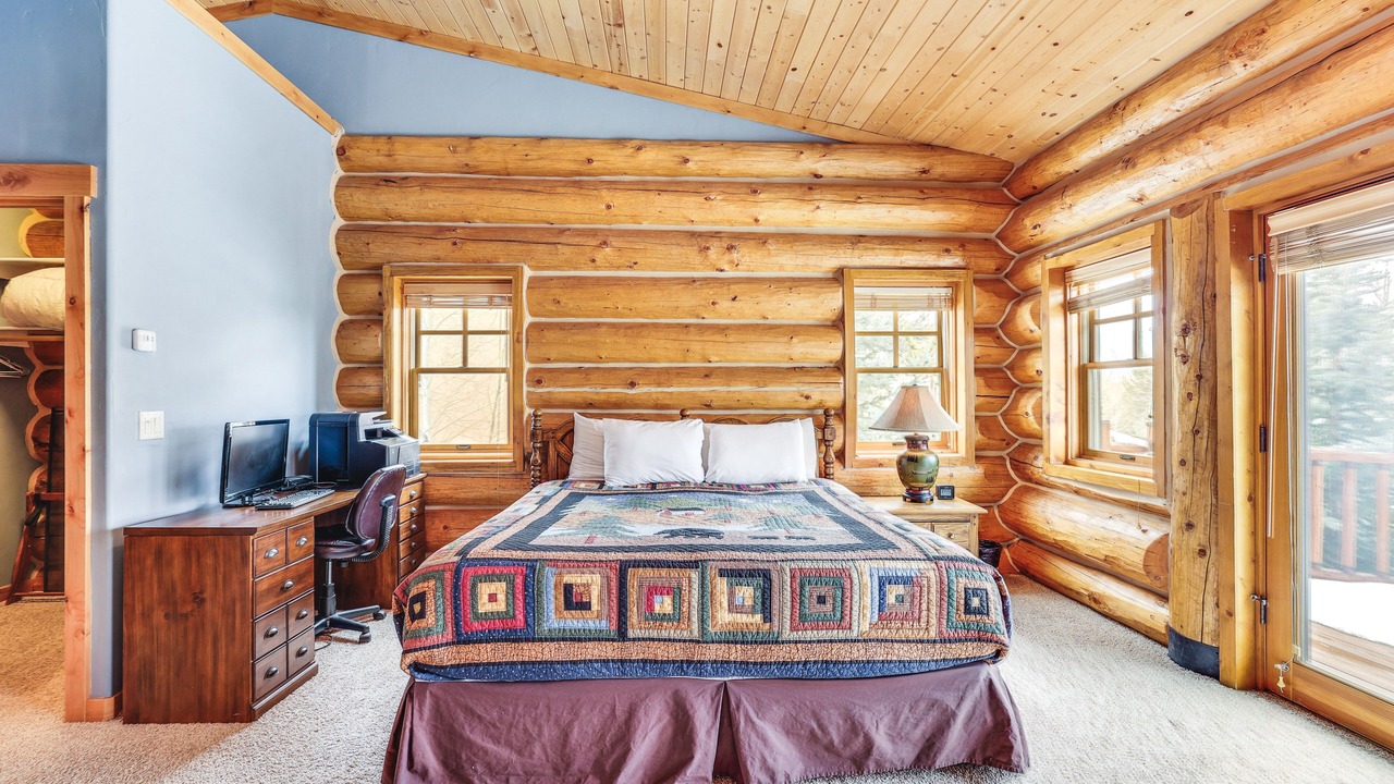 Photo of Bedroom in The Reserve