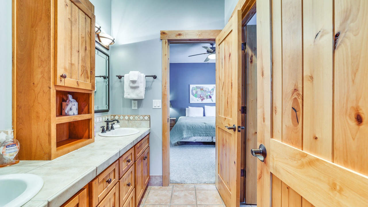 Photo of Bathroom in The Reserve