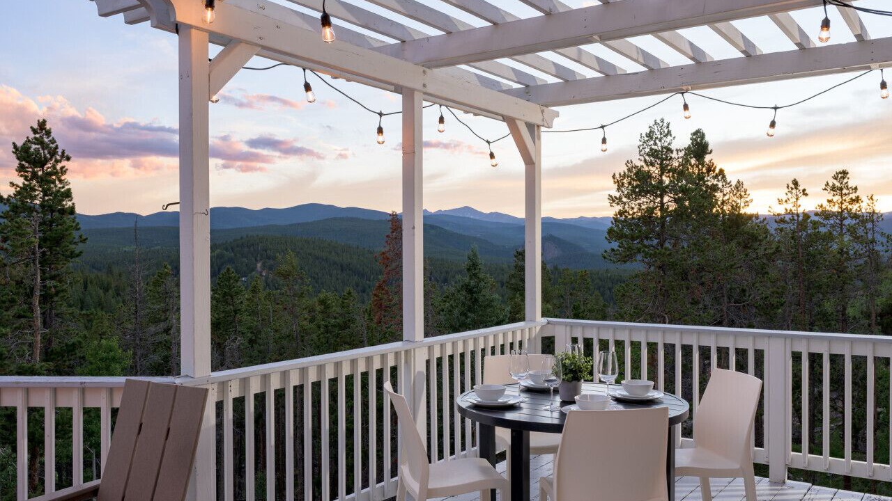 Photo of Outdoor in Black Hawk