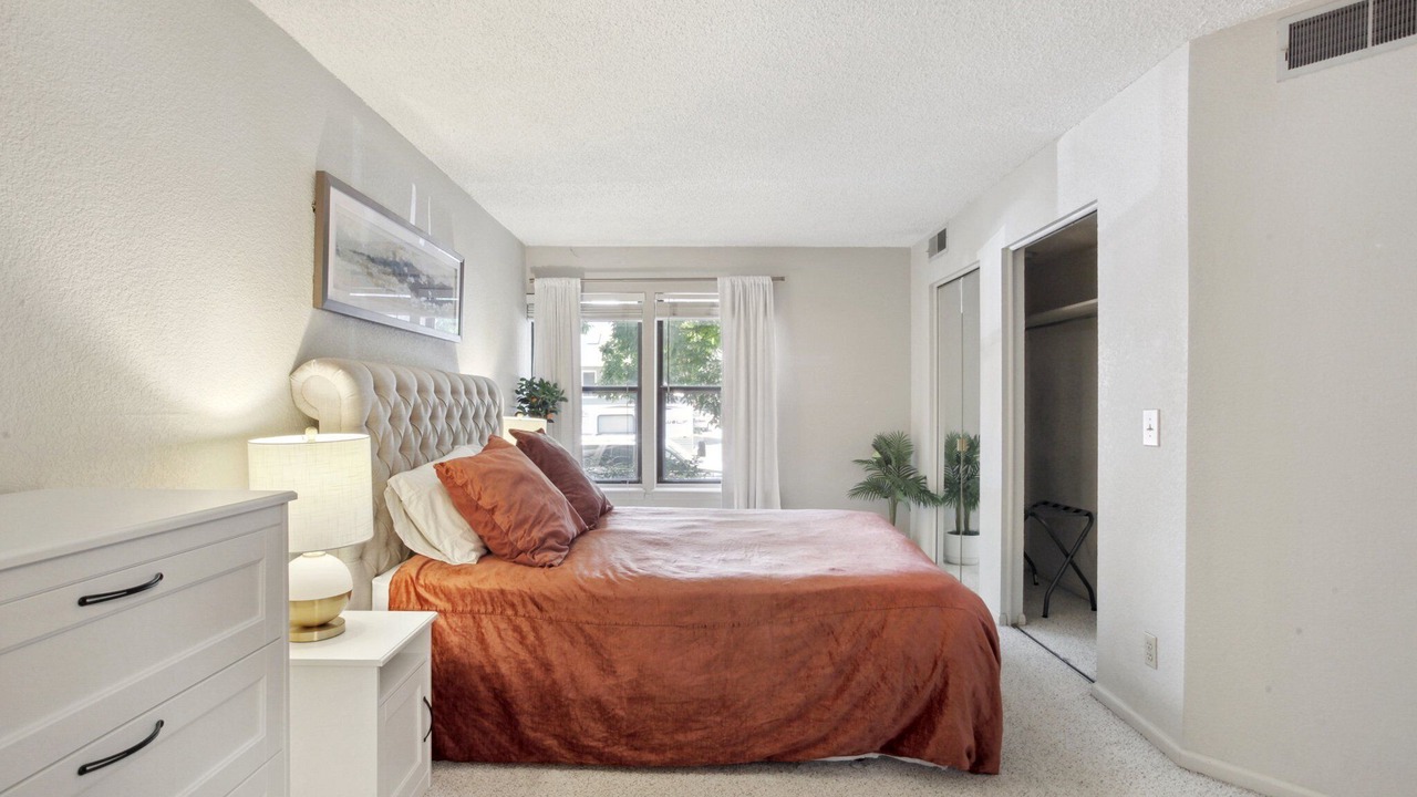 Photo of Bedroom in Speer