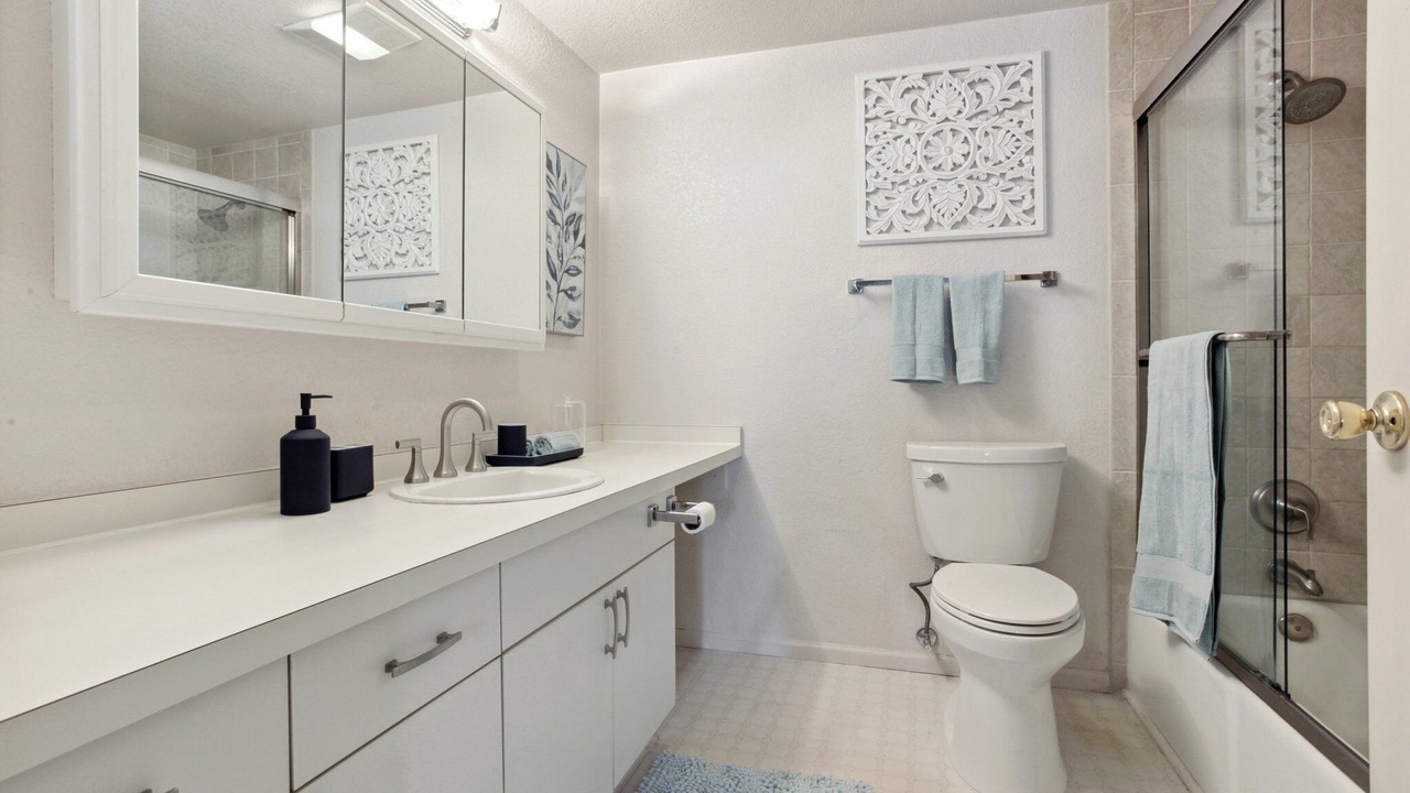 Photo of Bathroom in Speer