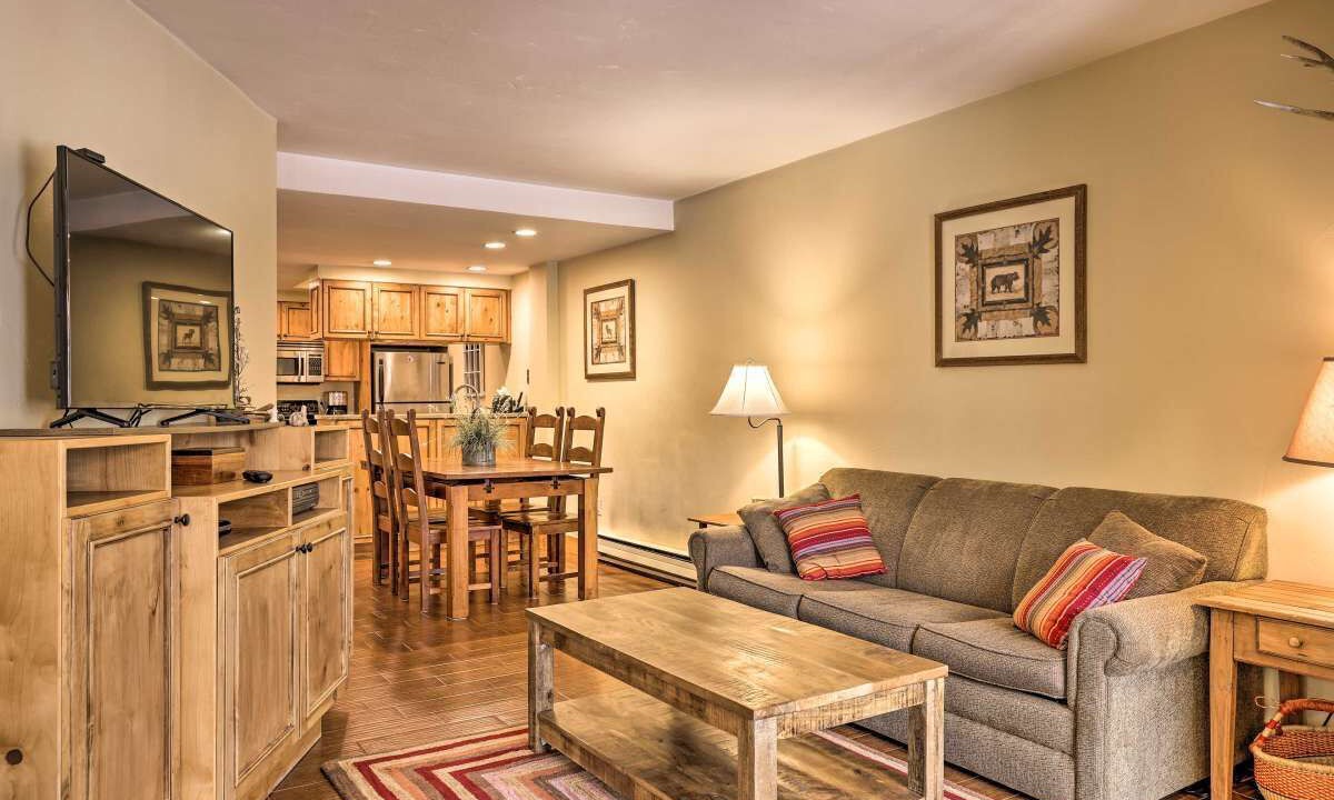 Photo of Livingroom in Vail
