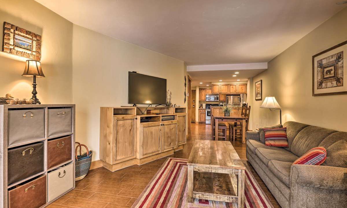 Photo of Livingroom in Vail