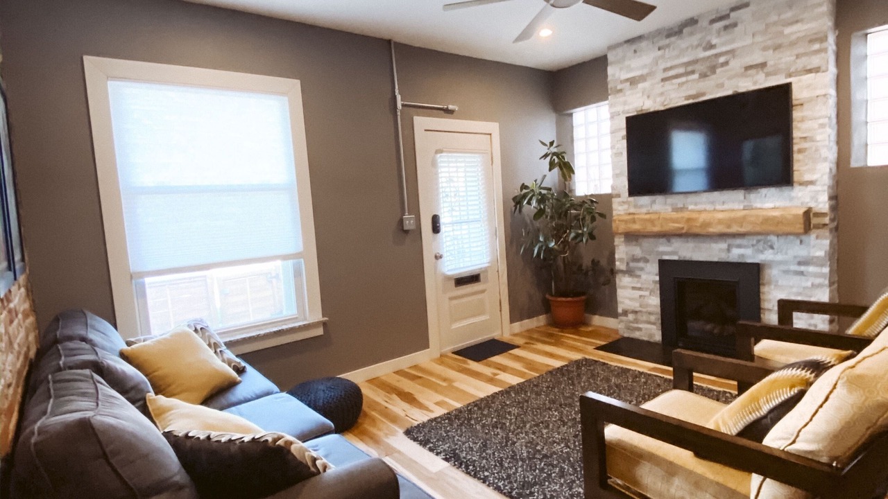 Photo of Livingroom in Baker