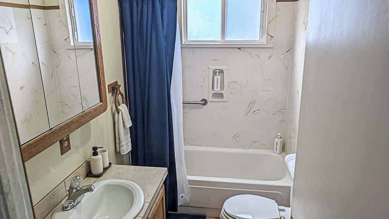 Photo of Bathroom in Leadville North