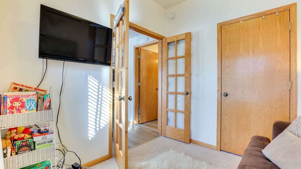 Photo of Livingroom in Fraser