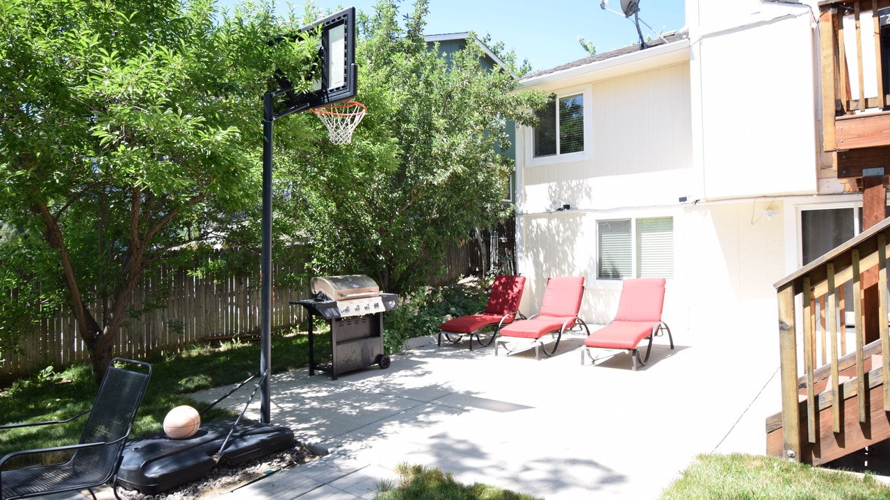 Photo of Outdoor in Englewood