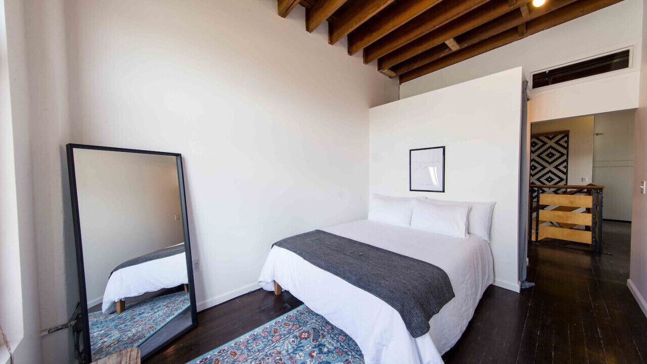 Photo of Bedroom in Five Points